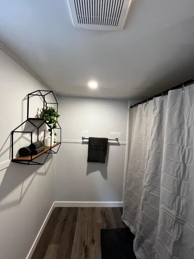 Cozy Home- Winnipeg Airport, Downtown And Polo Park Apartamento